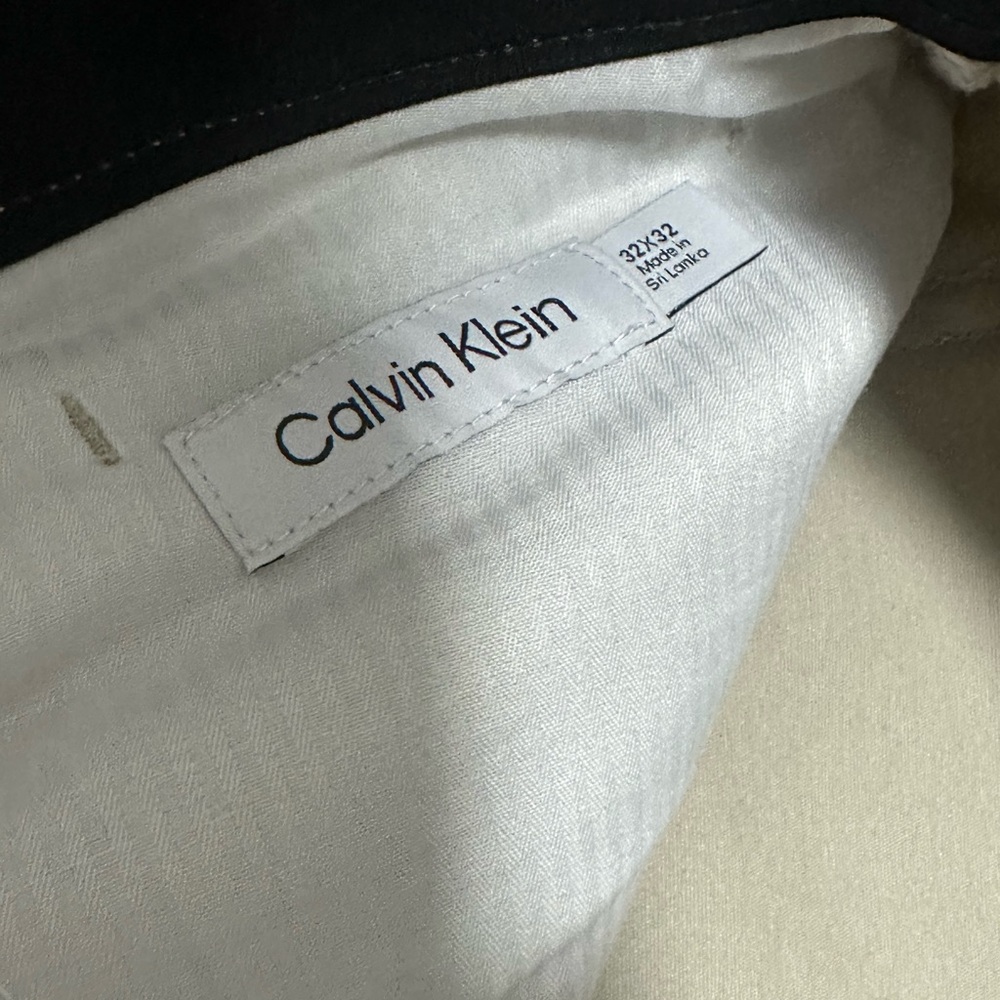 FOUR - Lot of 4 - Men’s business casual pants / chinos - Picture 9 of 9